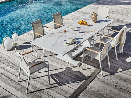 Fauteuil empilable AROHA
